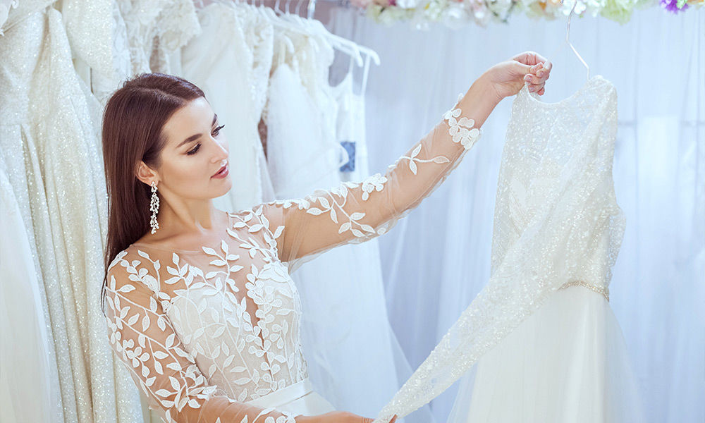 Brautkleider-Trend-2021---welches-Kleid-passt-zu-welcher-Braut.jpg