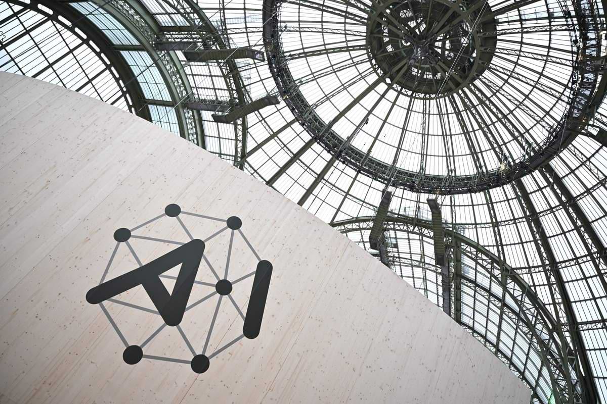 Der KIGipfel im Grand Palais in Paris.jpeg