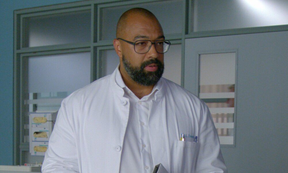 Dr.%20Evans%202.b0bec8bb.jpg