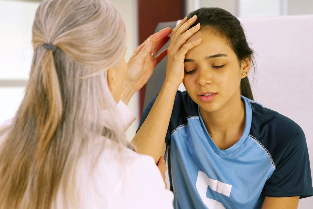 Nine early warning signs a concussion might last longer than expected.jpg