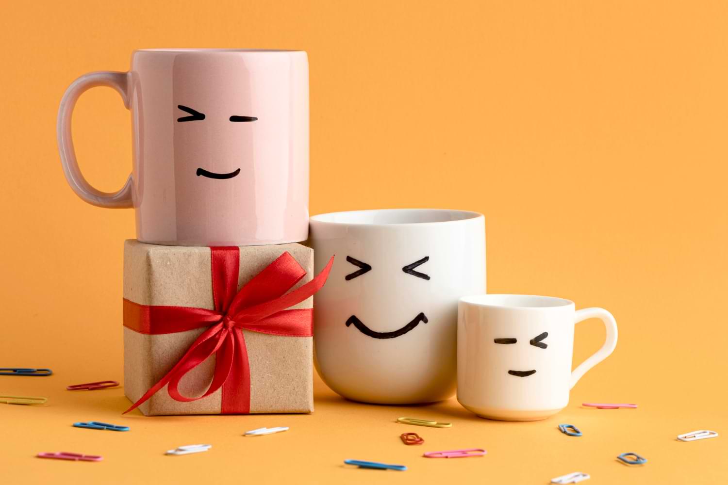 werbegeschenke wie tassen für zufriedene mitarbeiter.jpg