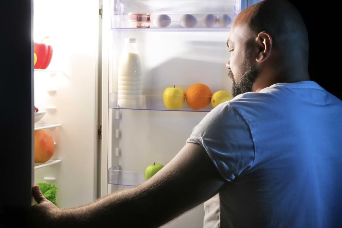 Your internal clock sets meal times that lower risk of obesity and diabetes.png