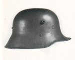 Stahlhelm%201.jpg