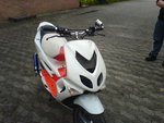 dsc00010rz3.jpg