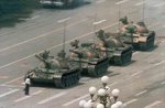 01___Tiananmen___Mann_gegen_Panzer.jpg