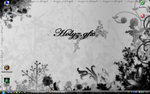 holyzdesk01xr9.jpg