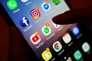 In Australien wird Social Media für unter 16 Jährige bald verboten sein Ist das auch in Deutsch.jpeg