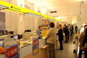 Statt abholen So bekommst du dein DHL Paket aus der Filiale nach Hause.jpg