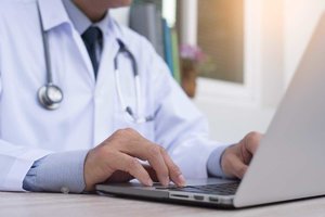 Im Februar 2025 startet die elektronische Patientenakte.jpeg