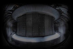 France runs fusion reactor for record 22 minutes.png