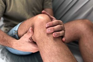 Common diabetes drug significantly improves osteoarthritic knee pain.jpg