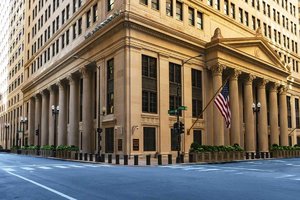 bild3-kreuzung usa fed zentralbankgebäude.jpg