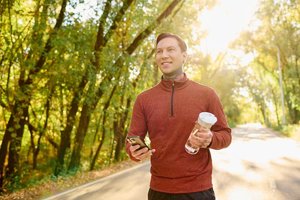 Reduced stepcount sweet spot cuts risk of early death by nearly half.jpg