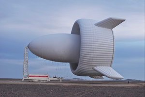 Big blimp uses blades to pull wind power out of the sky.jpeg